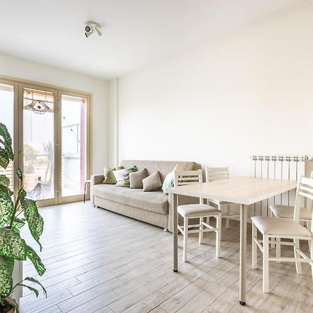 Appartement Urban Retreat -Private Parking+Terrace à Rome Extérieur photo