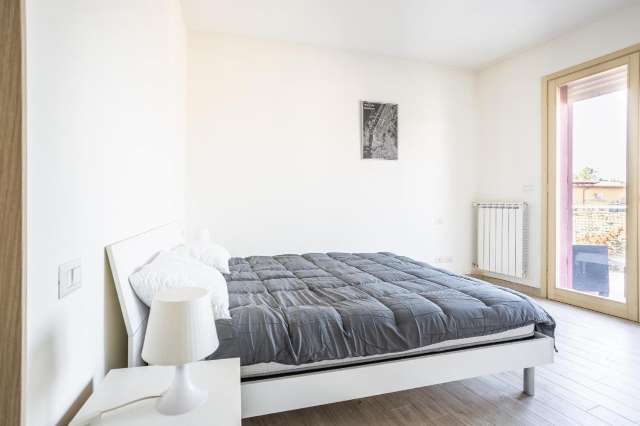 Appartement Urban Retreat -Private Parking+Terrace à Rome Extérieur photo