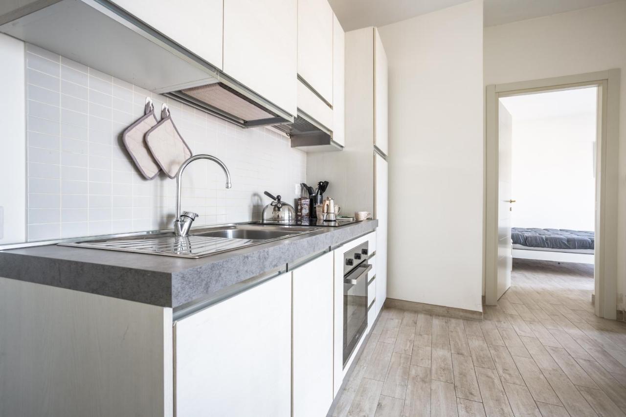Appartement Urban Retreat -Private Parking+Terrace à Rome Extérieur photo