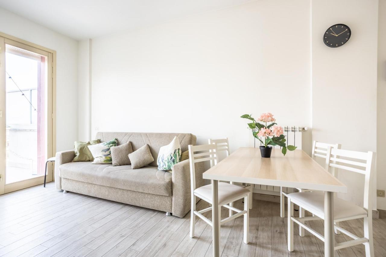 Appartement Urban Retreat -Private Parking+Terrace à Rome Extérieur photo