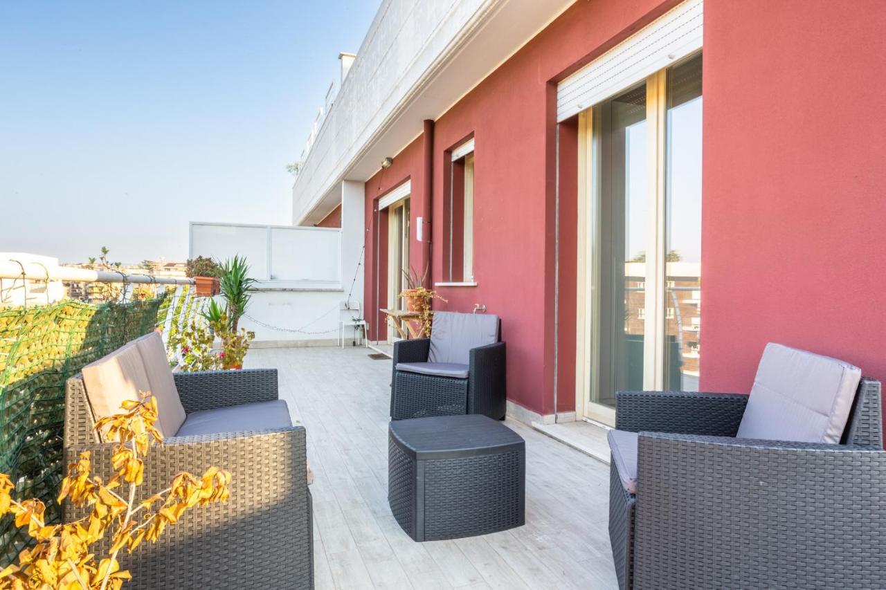 Appartement Urban Retreat -Private Parking+Terrace à Rome Extérieur photo
