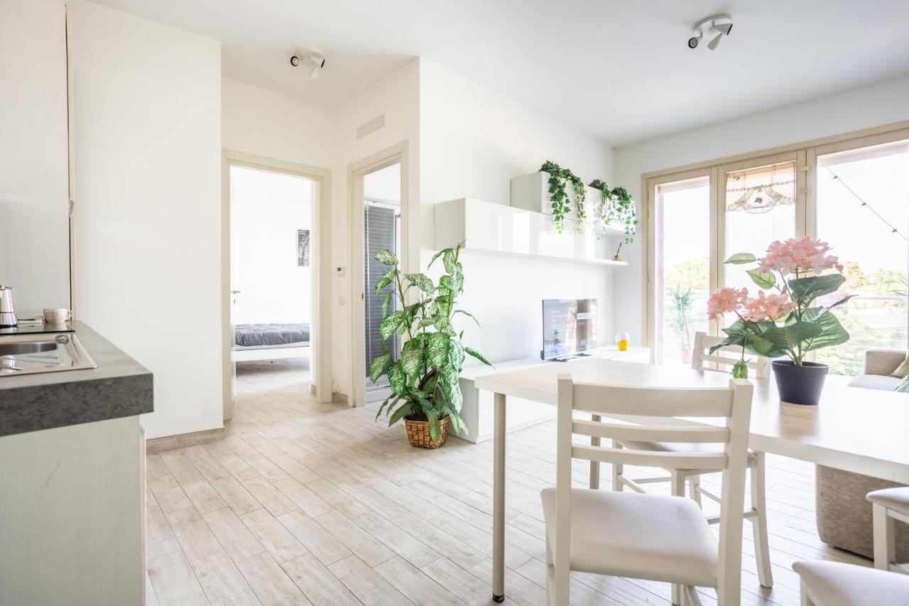 Appartement Urban Retreat -Private Parking+Terrace à Rome Extérieur photo